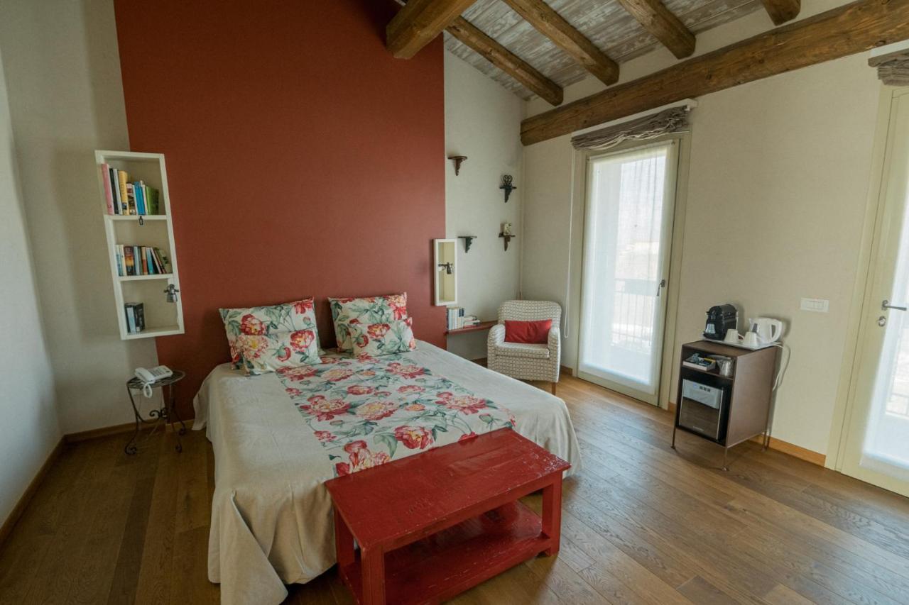 Prime Alture Wine Resort Casteggio Extérieur photo