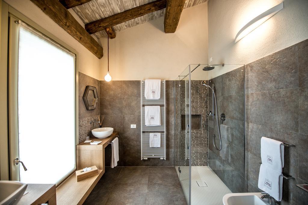 Prime Alture Wine Resort Casteggio Extérieur photo